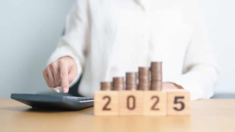 2025 calcolatrice e monete